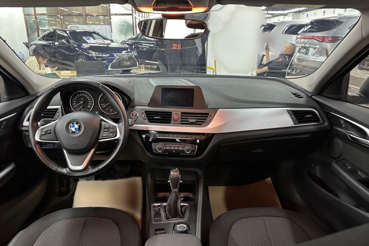 Used BMW 1 Series 2017 118i Fashion Model
