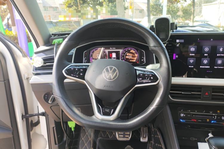 Used Volkswagen Tiguan L 2022 330TSI Automatic Two-Wheel Drive R-Line Enhanced Edition