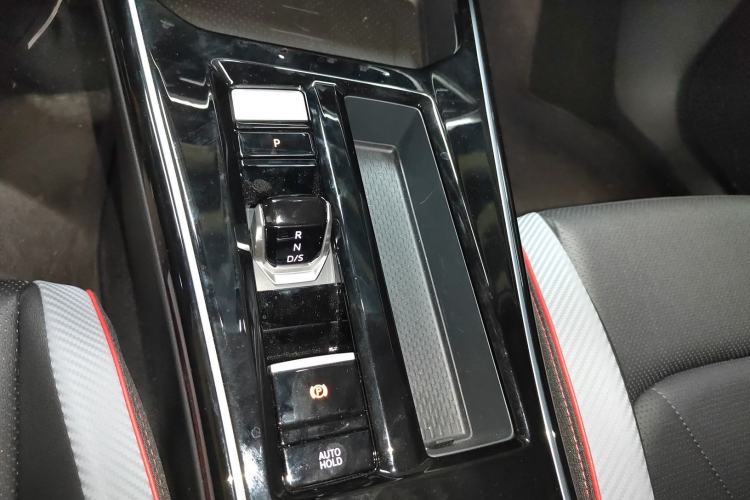 Used Volkswagen Lamando 2024 Lavida L 280TSI DSG Cool & Spicy Edition
