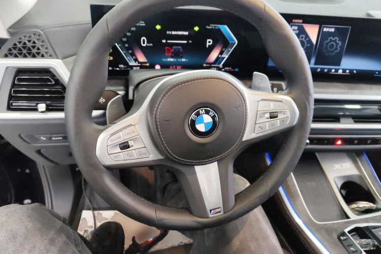 Used BMW X5 2023 xDrive 30Li M Sport Package