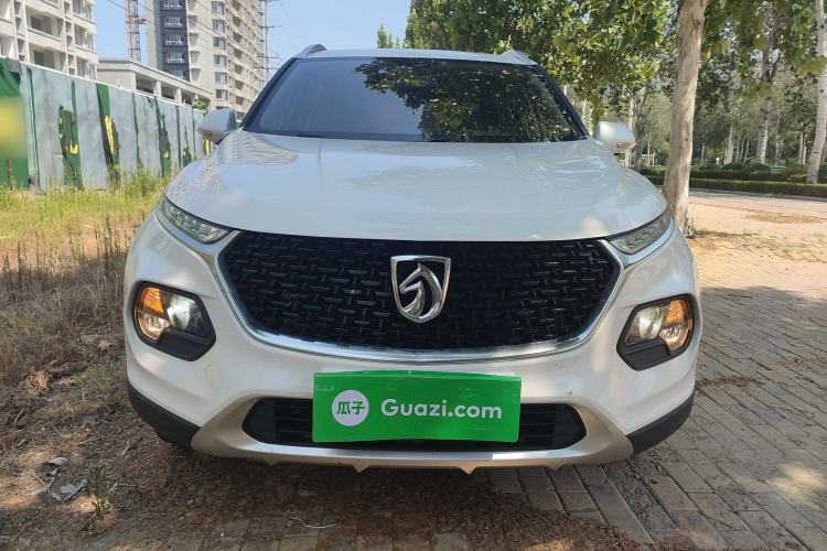 Used Baojun 510 2019 1.5L Manual Enjoyment Model 77kW China VI Emission Standard
