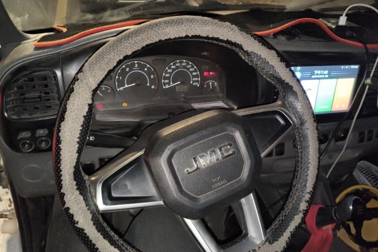 Used JMC Transit 2017 2.8T Commercial Version Short Wheelbase Mid-Roof 6/7/8-Seater JX493
