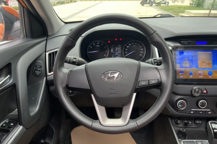 Used Hyundai ix25 2015 1.6L Automatic Two-Wheel Drive Smart GLS Trim
