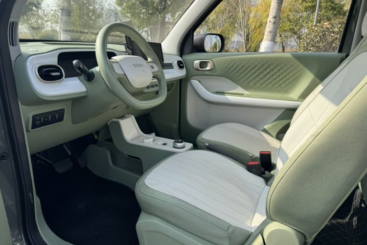 Used  Panda 2025 210km Panda Rider
