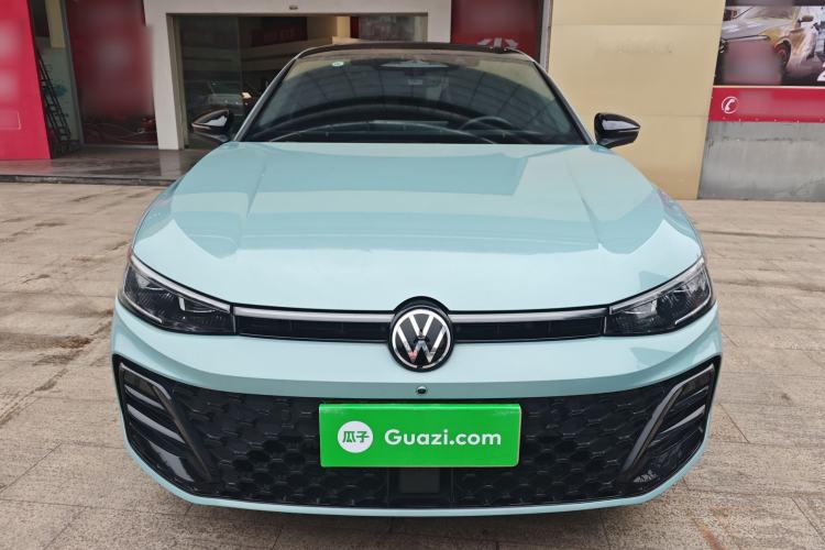 Used Volkswagen Passat 2025 Pro 380TSI Starry Dragon Luxury Edition
