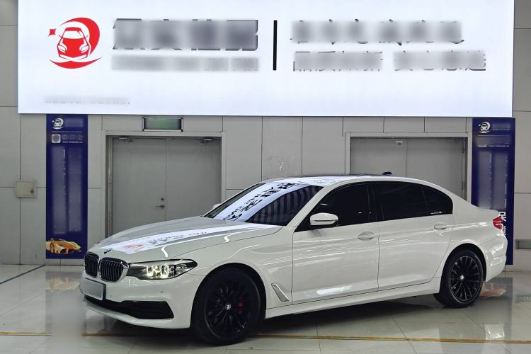 Used BMW 5 Series 2019 Facelifted 530Li Leading Edition Luxury Package
