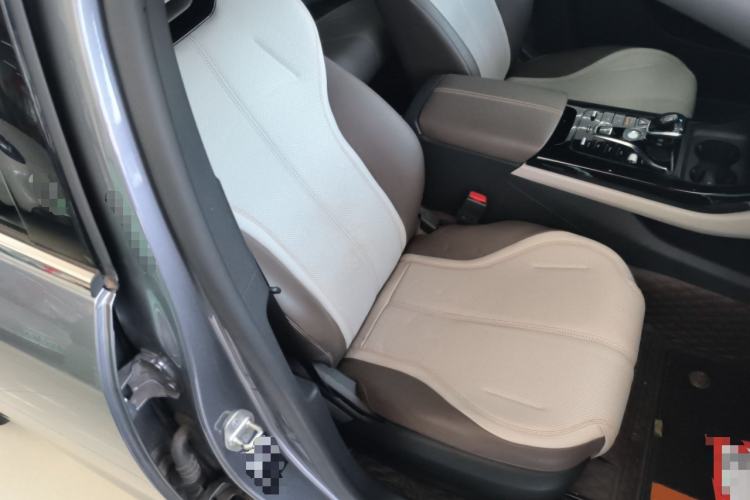 Used BYD Qin PLUS 2024 HONOR Edition DM-i 55KM Leading Model
