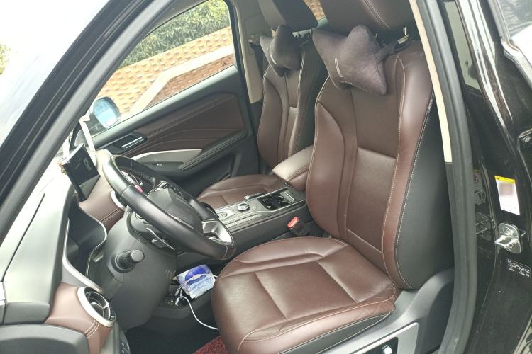 Used Wey VV6 2018 2.0T Two-Wheel-Drive Ultra-Luxury Version China V Standard