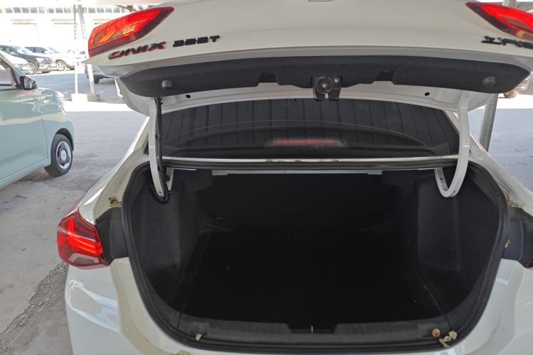 Used Chevrolet Cavalier 2020 Redline 325T Automatic Xinshang Edition China VI Standard
