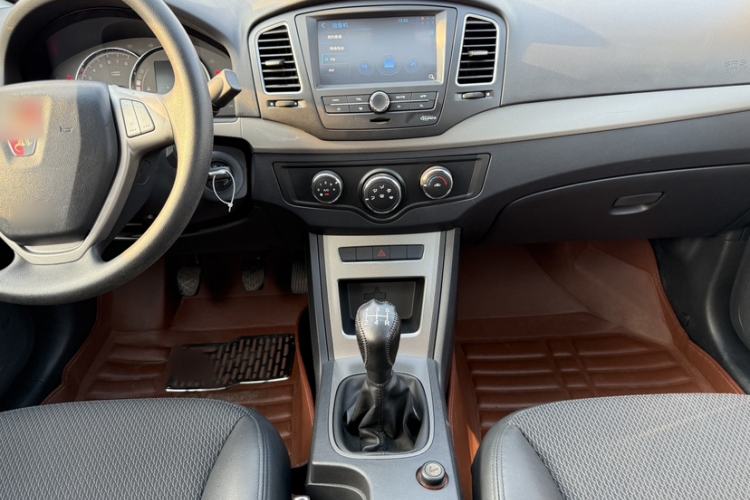 Used Roewe 350 2014 1.5L Manual Swift Edition
