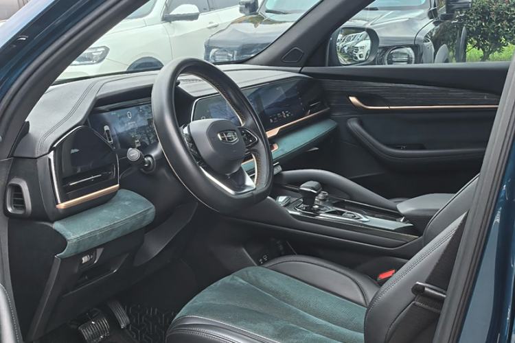 Used Geely Auto Monjaro L 2021 2.0TD DCT EVO Two-Wheel Drive Prestige Version
