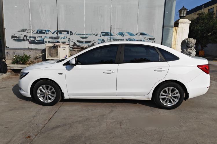 Used Buick GT 2017 15N Automatic Entry-Level Trim
