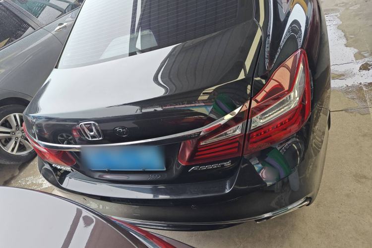 Used Honda Accord 2016 2.0L Comfort Edition
