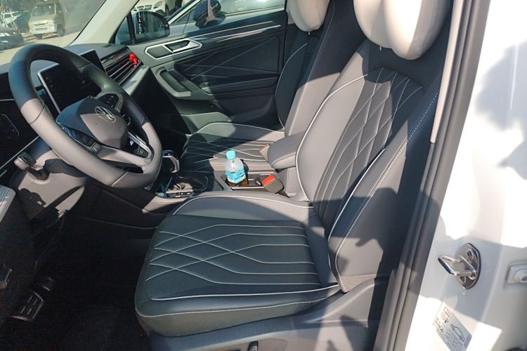 TDK.VehicleDetails.img