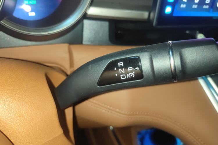 Used ORA Lightning Cat 2022 555 km Luxury Edition