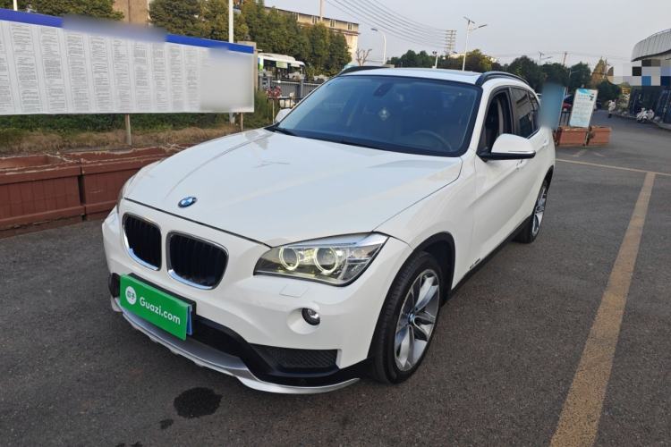 Used BMW X1 2015 sDrive18i Leading Edition
