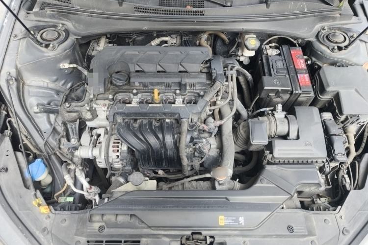 Used Hyundai Elantra 2021 1.5L CVT LUX Prestige Edition
