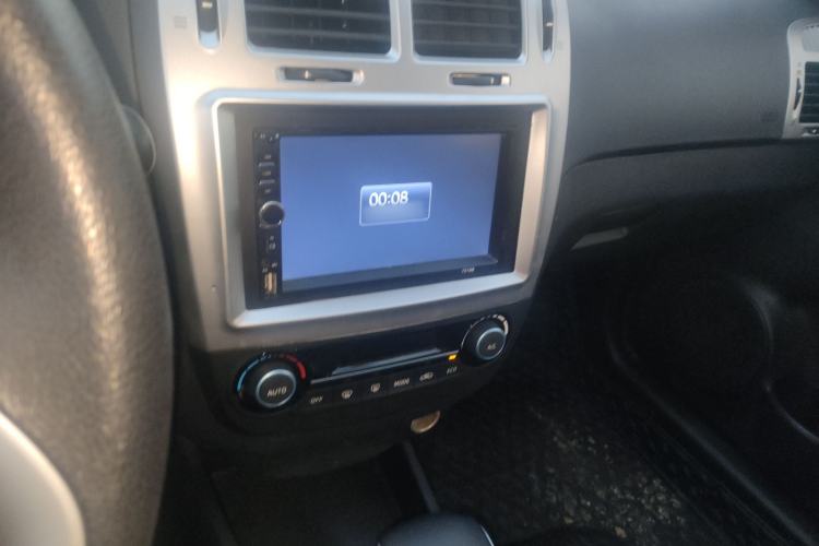 Used  300E 2017 Standard Model