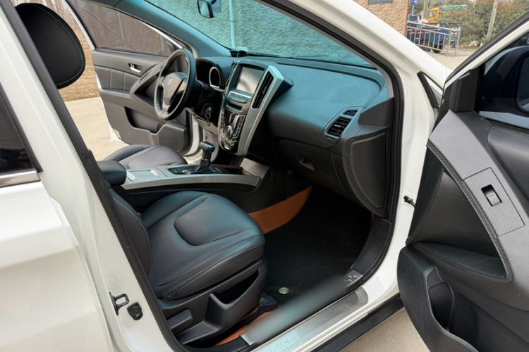 Used Luxgen U6 SUV 2016 1.8T Style Value Model
