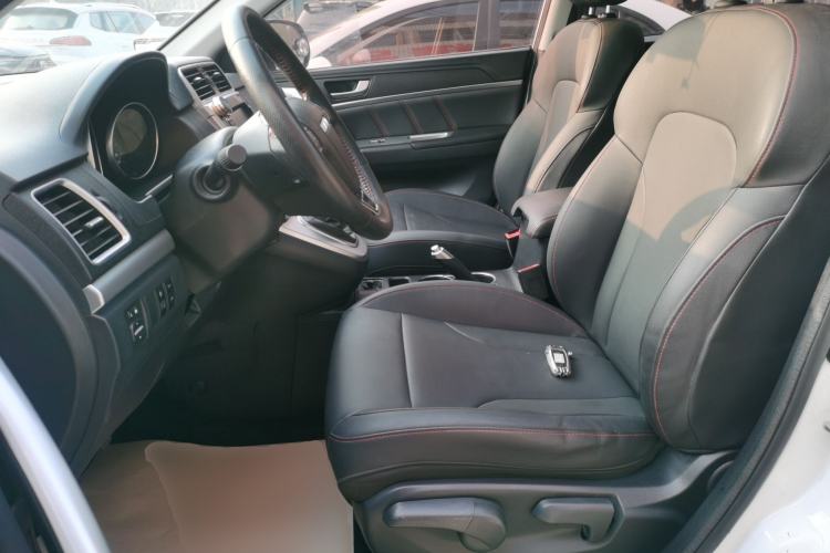 Used Haval M6 2019 1.5T Manual Two-Wheel Drive Elite Version China VI Standard
