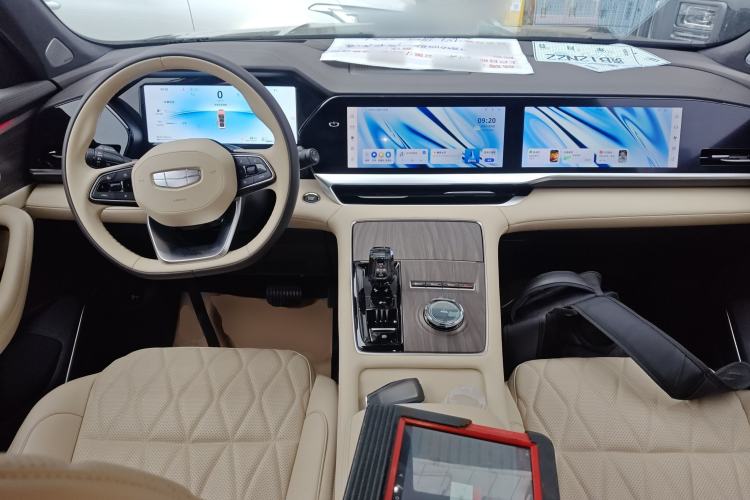 Used Geely Auto Monjaro L 2025 Dongfang Yao 2.0TD Automatic All-Wheel-Drive Wangyue Edition