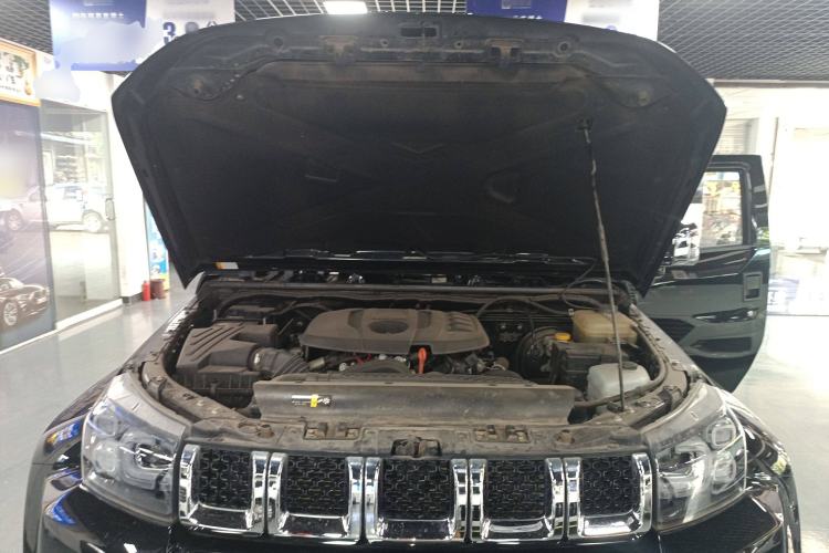 Used Beijing Auto BJ40 2023 2.0T Automatic Four-Wheel Drive Urban Hunter Edition Chivalrous Type
