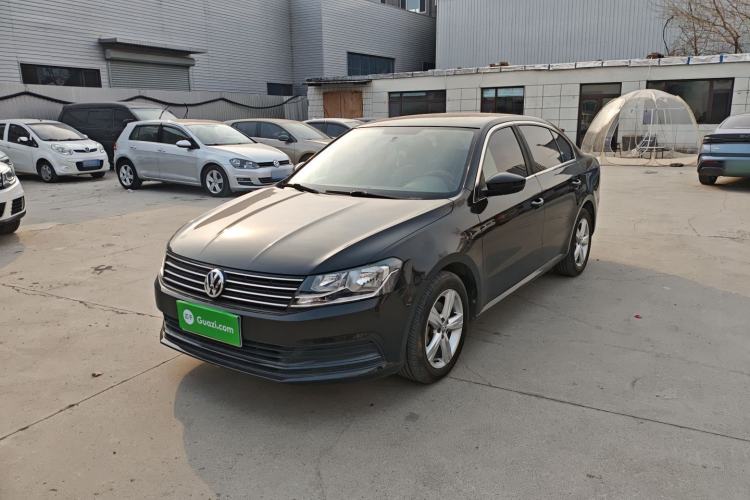 Used Volkswagen Lavida 2017 1.6L Manual Fashion Edition