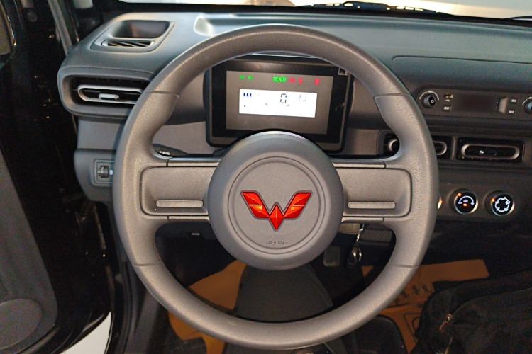 Used Wuling Zhiguang New Energy 2025 Standard Model
