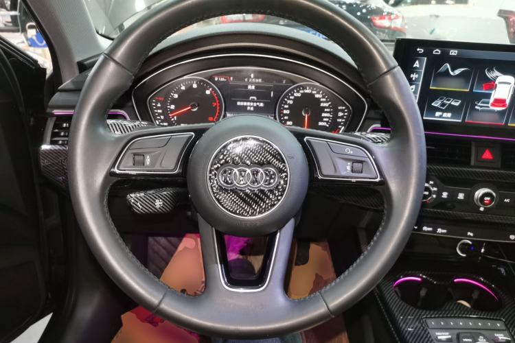 Used Audi A4L 2019 40 TFSI Ambition China VI
