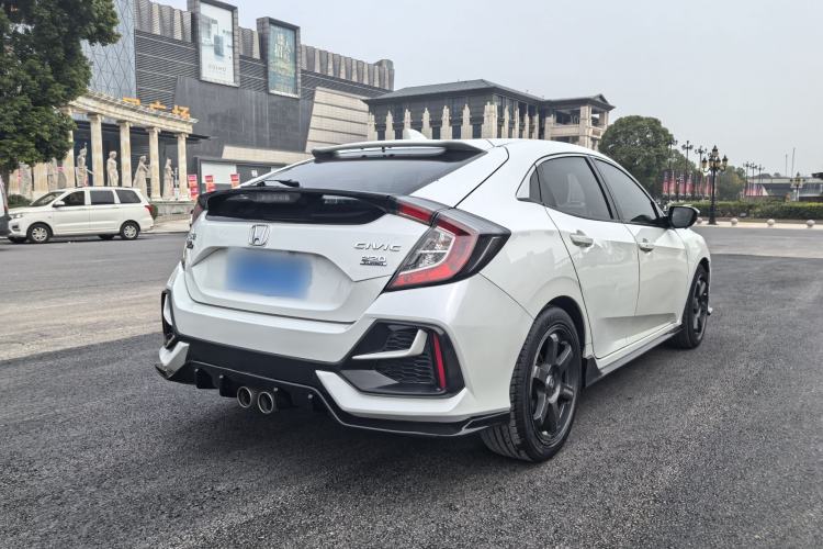 Used Honda Civic 2021 HATCHBACK 220TURBO CVT New Trendsetter
