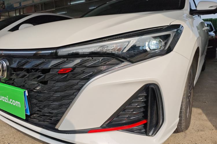 Used Changan Eado 2025 PLUS 1.4T Dual-Clutch High-Energy Version
