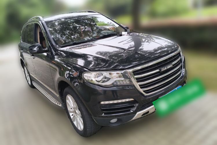 Used Haval H8 2015 2.0T two-wheel drive Comfort trim level
