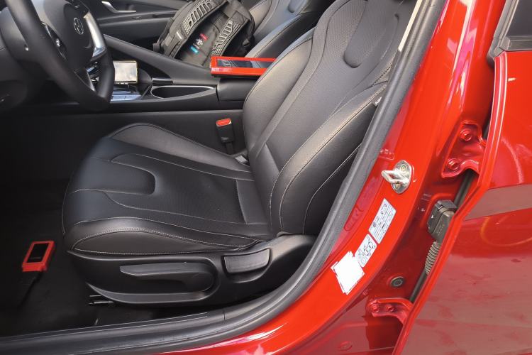 Used Hyundai Elantra 2021 1.5L CVT GLX Elite Edition
