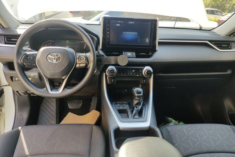 Used Toyota RAV4 2020 2.0L CVT Two-Wheel Drive Fashion Edition
