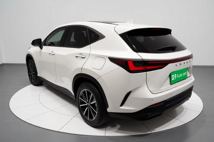 Used Lexus NX 2022 350h Front-Wheel-Drive Innovation Edition