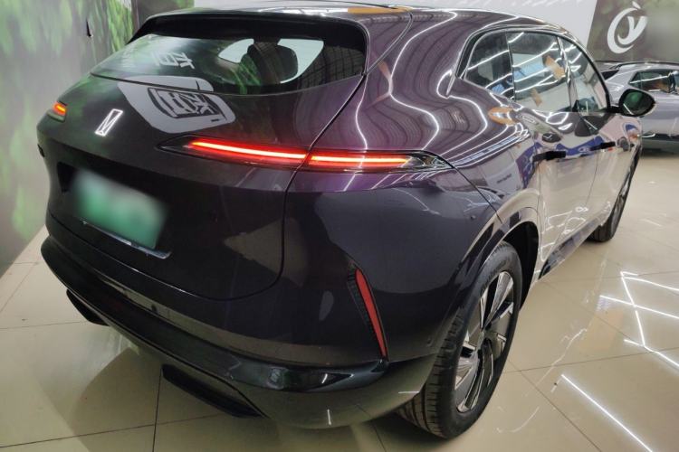 Used  07 2024 Pro+ All-Electric Version
