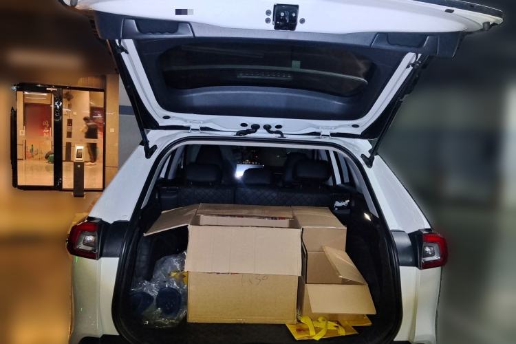 Used Toyota Wildlander 2024 2.0L CVT Two-Wheel Drive Leading Edition