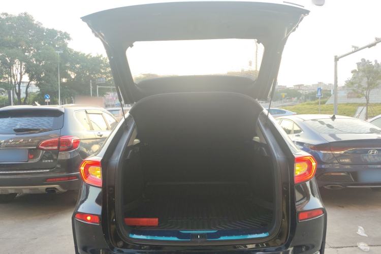 Used Honda Avancier 2017 240TURBO Two-Wheel Drive Elite Edition
