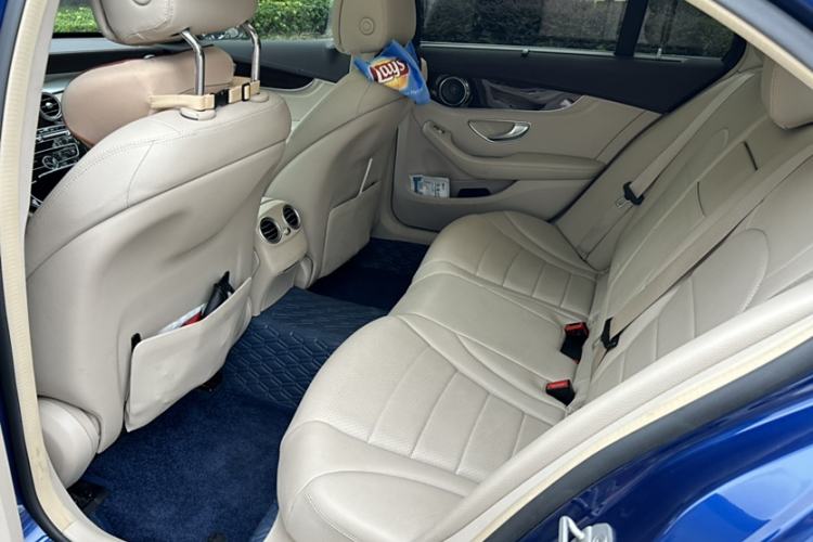 Used Mercedes-Benz C-Class 2015 C 200 L
