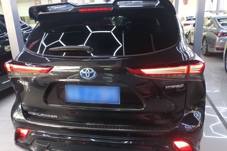 Used Toyota Highlander 2022 Dual-Engine 2.5L Four-Wheel Drive Prestige Version 7 Seats