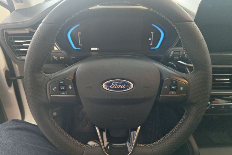 Used Ford Focus 2021 Hatchback EcoBoost 180 Automatic Titanium Edition
