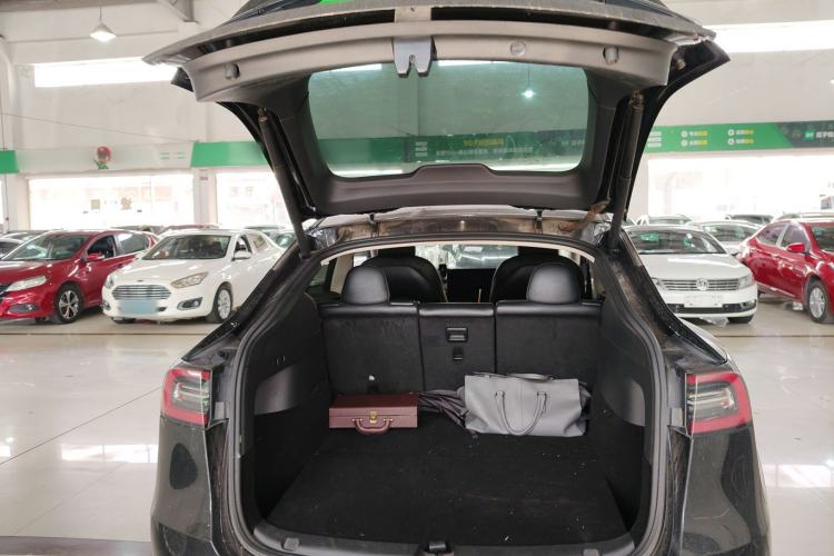 Used Tesla Model Y 2021 Standard Range Rear-Wheel Drive Version