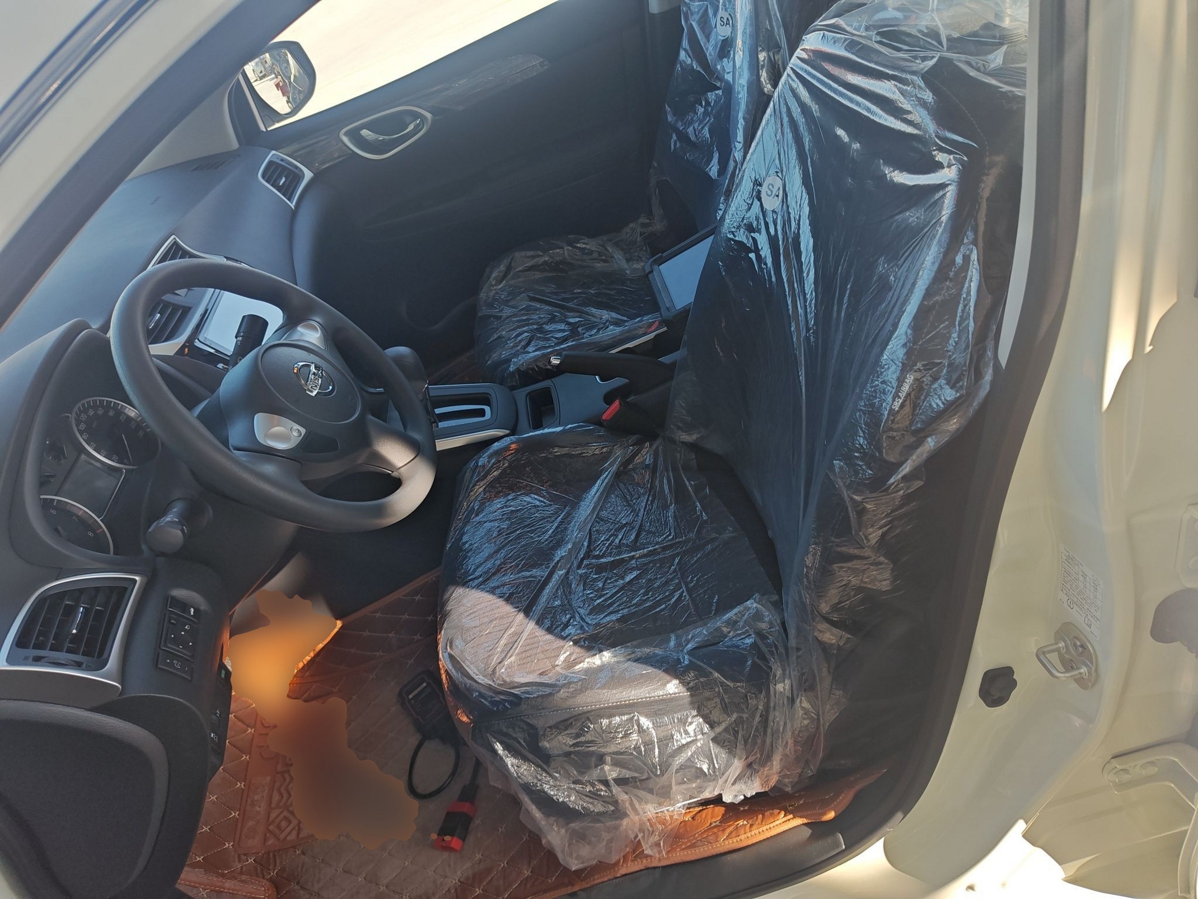 المقاعد الأمامية داخل السيارة