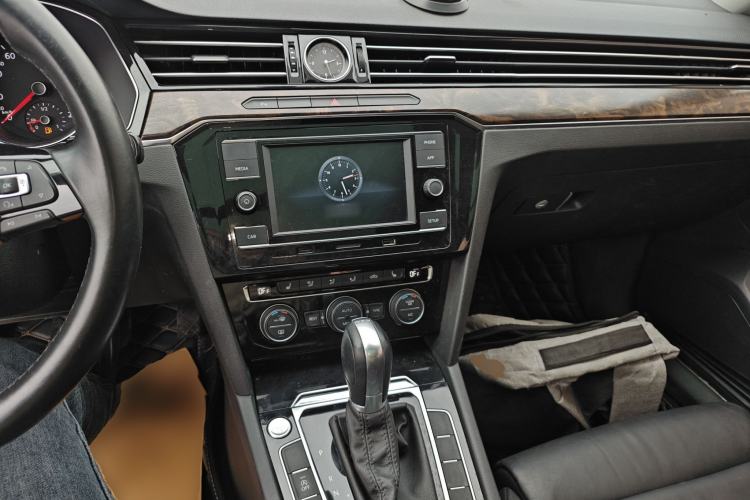 Used Volkswagen Magotan 2018 Facelift 330TSI DSG Luxury Model