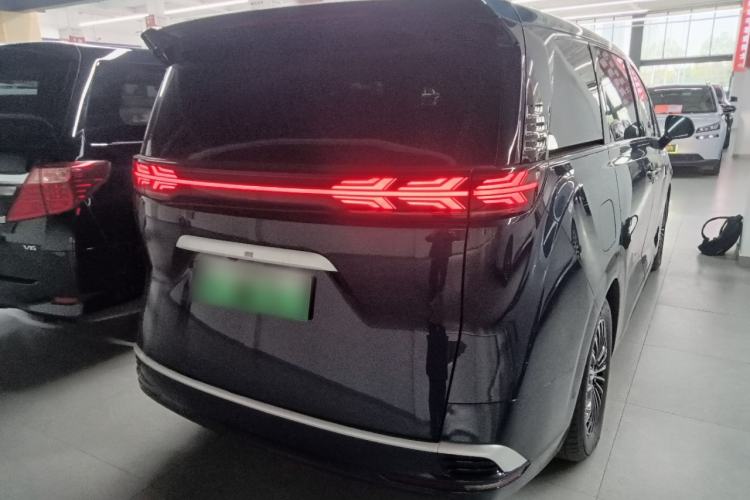 Used Denza D9 2022 DM-i 970 Four-Wheel Drive Flagship Model