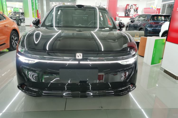 Used Zeekr 7X 2025 100 kWh Long-Range Rear-Wheel Drive with Intelligent Driving Features