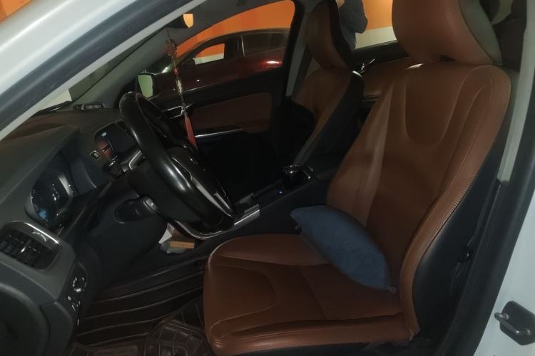 Used Volvo S60 2015 S60L T5 Intelligent Drive Edition
