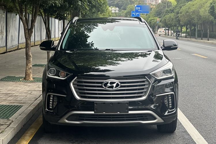 Used Hyundai Grand SantaFe 2017 3.0L 7-seat Four-Wheel-Drive Flagship Edition
