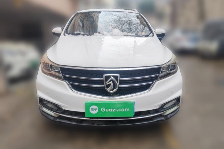 Used Baojun 730 2017 1.5T Manual Prestige Version 7 Seats
