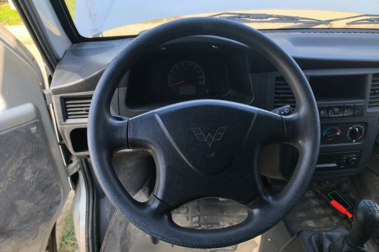 Used Wuling Zhiguang 2020 1.2L Practical Model China VI LSI